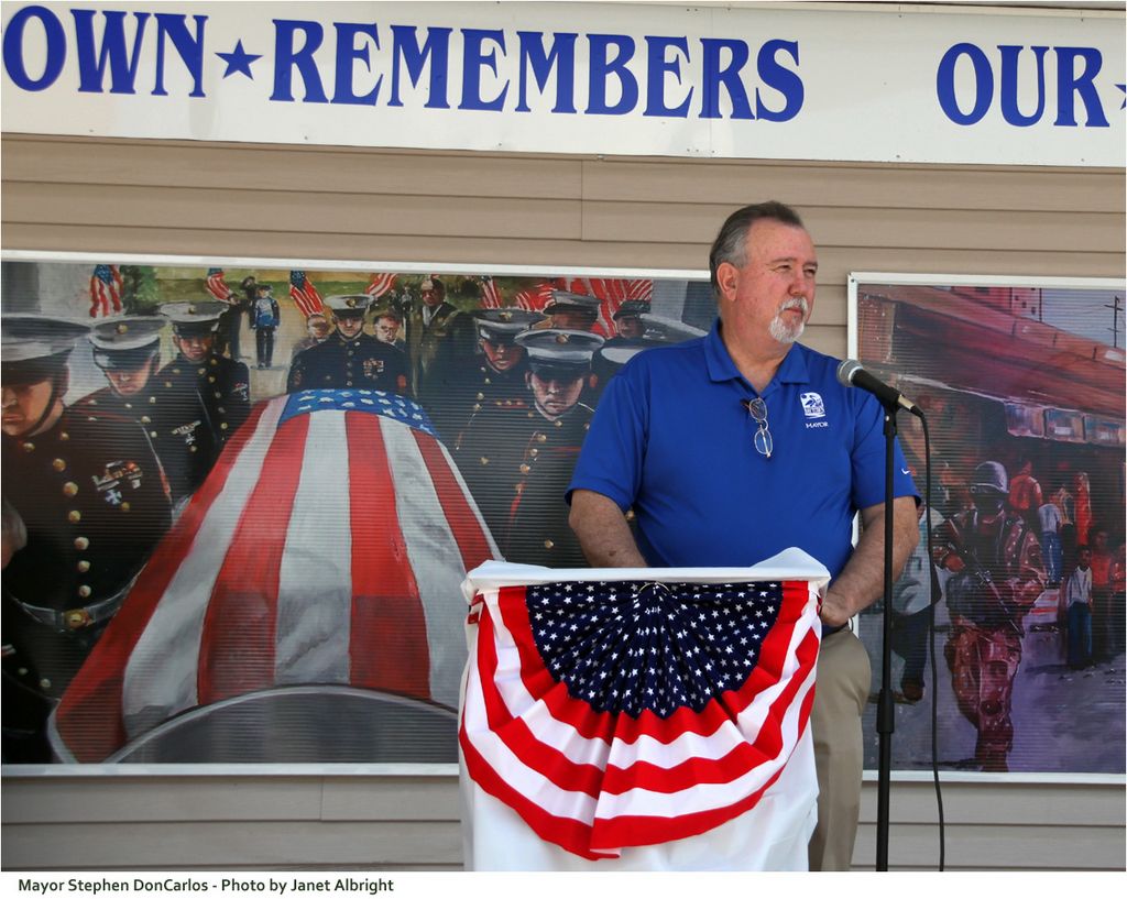 Baytown Remembers Fallen Texas Heroes 2012 - Mayor Stephen DonCarlos